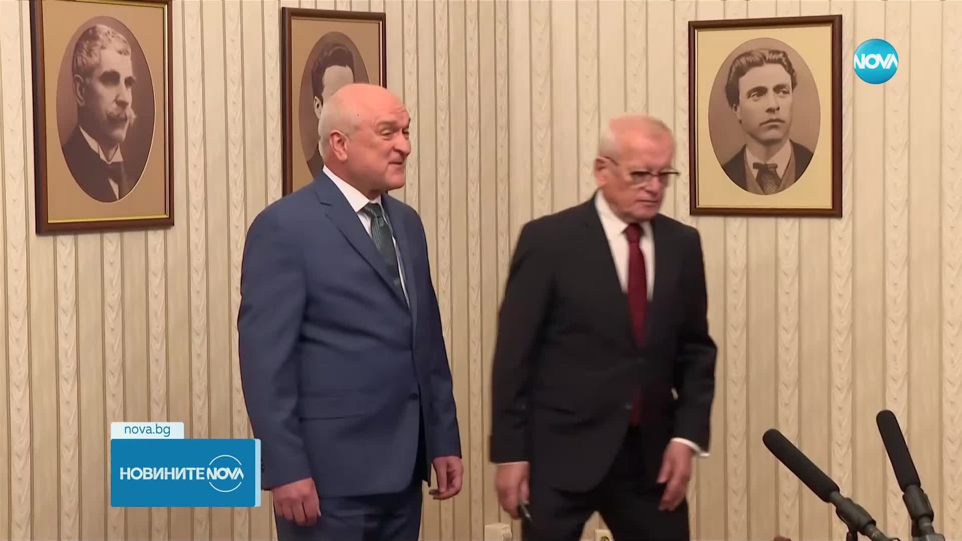 Очаква се президентът да издаде указите за служебен кабинет и избори 2 в 1
