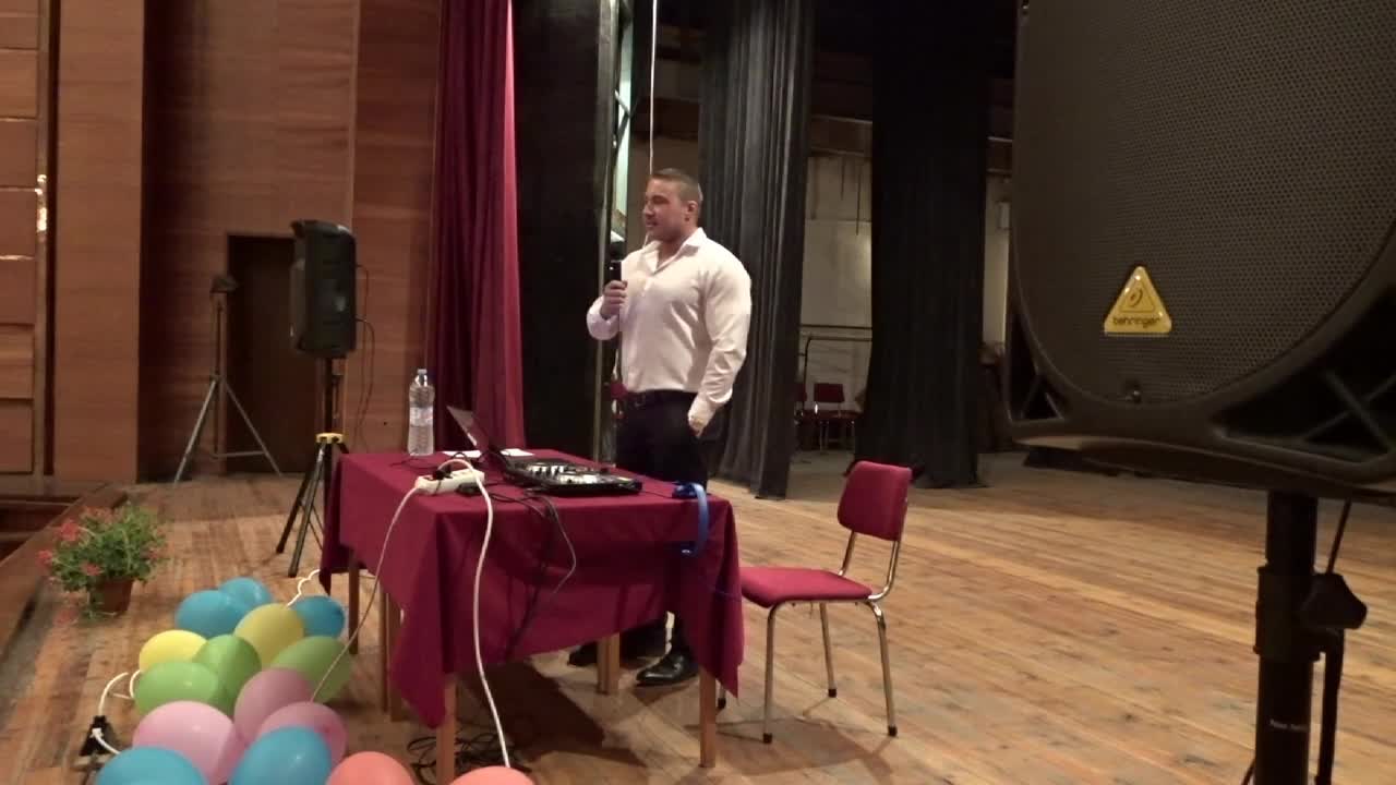 Част от Благотворителния семинар на Богомил и Димо