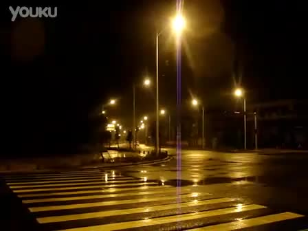 Така карат шофьорите на таксита в Китай