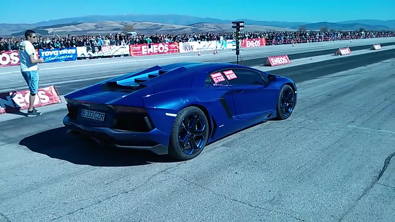 Aventador на състезание по драг в Бг