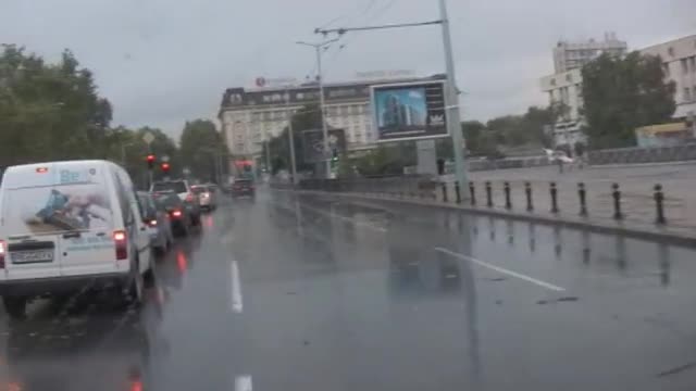 Мълния удари къща в село Костиево, човек загина - видео БГНЕС
