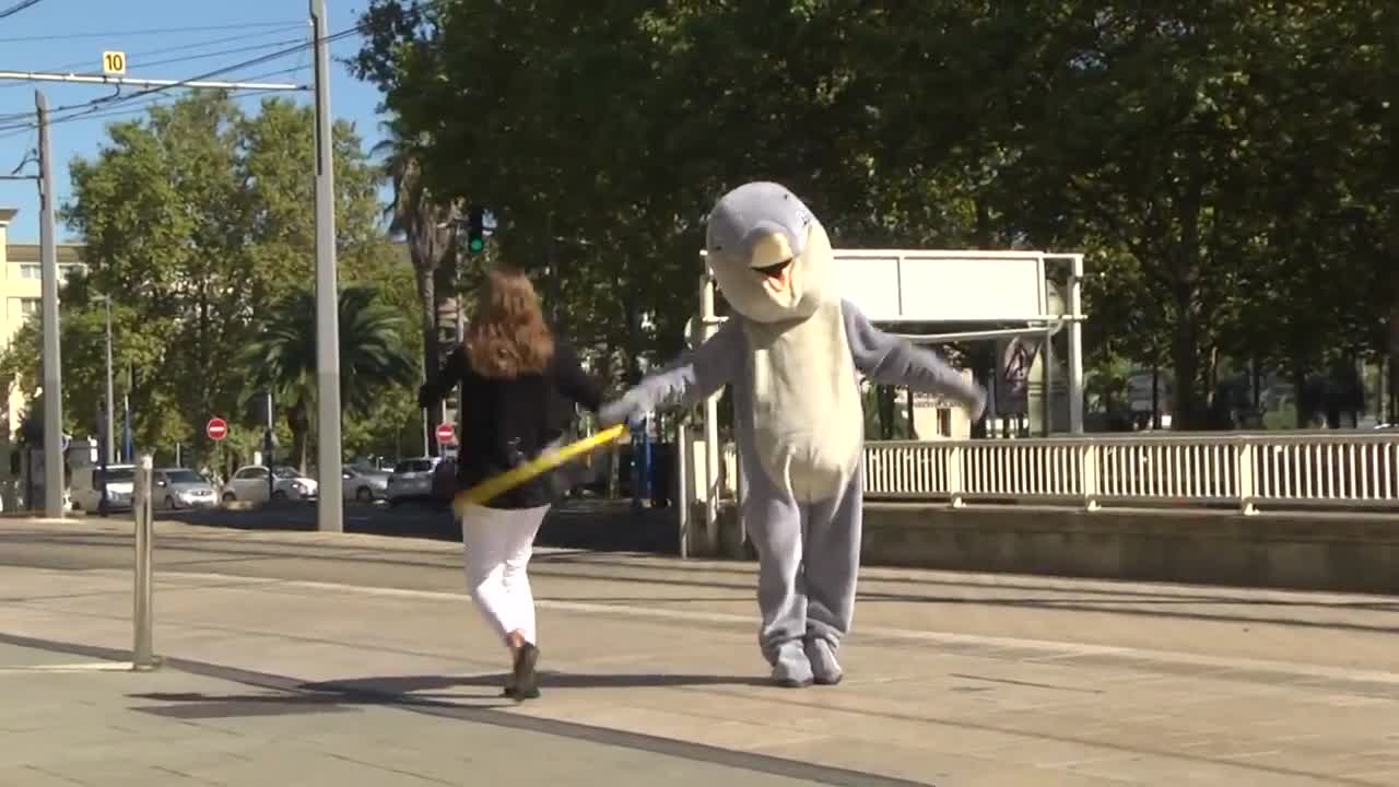 Human World ( Remi Gaillard )