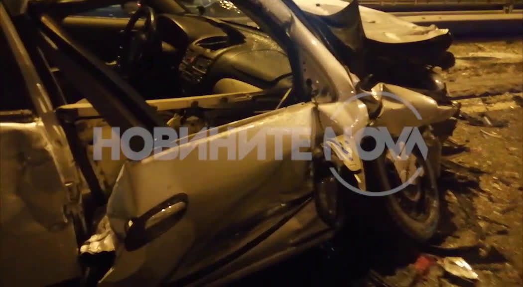 Катастрофа с 10 коли блокира Околовръстното в София