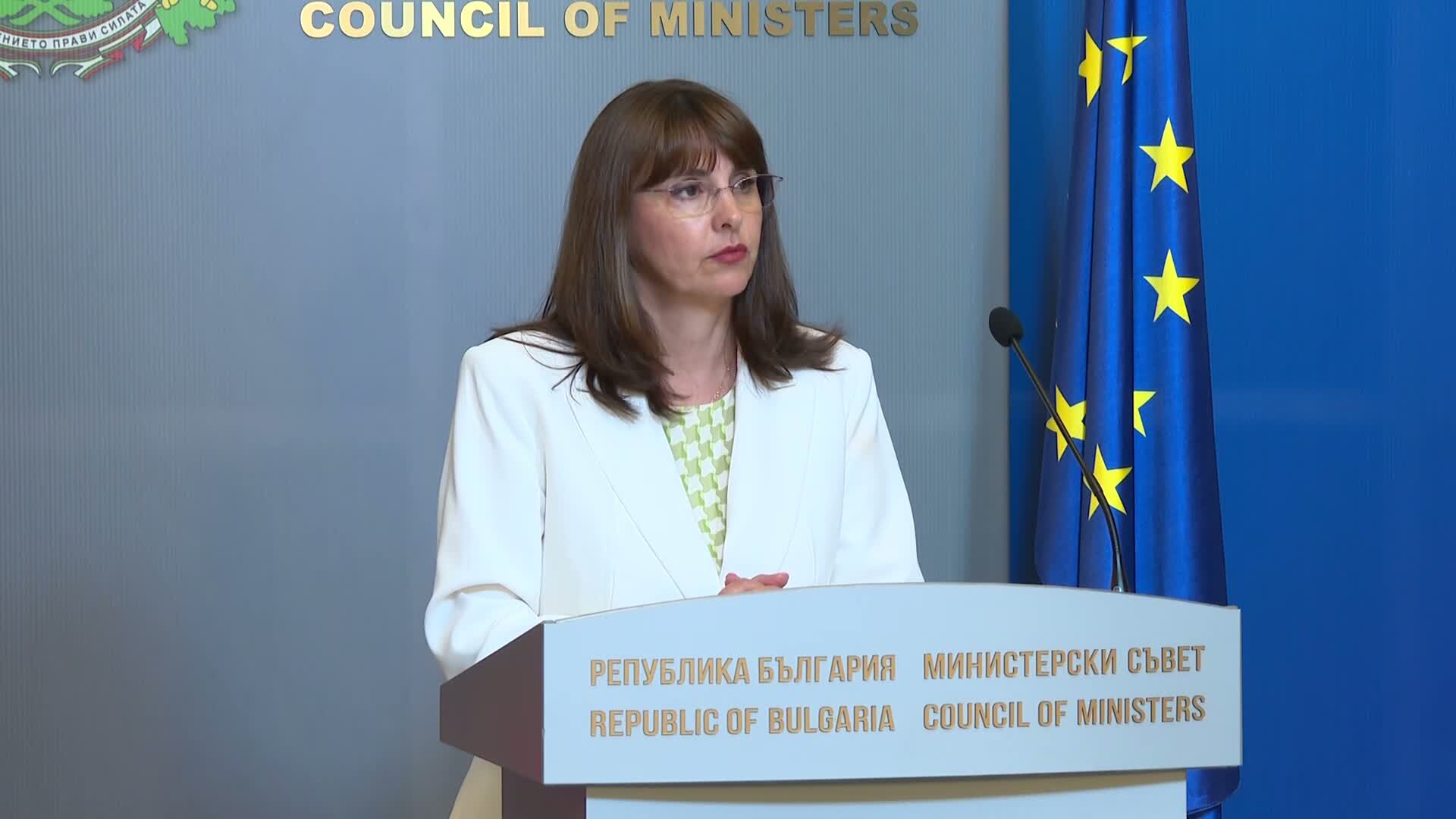 Въвеждат нов механизъм за минималната работна заплата