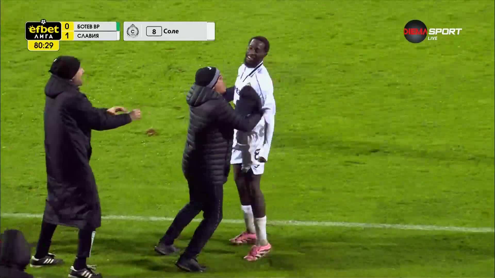 Исак Соле бележи за 1:0 срещу Ботев Враца