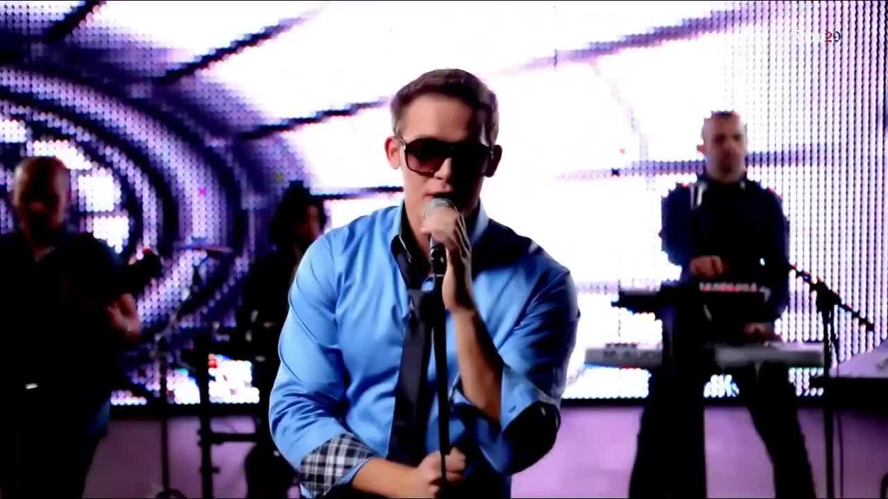 Прекрасна! Voxis - Tell Me Everything ( Официално видео )   Превод