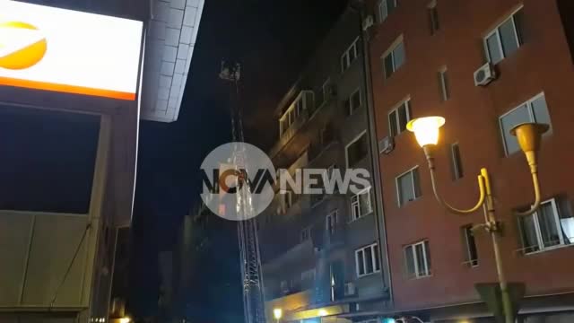 "Моята новина": Сграда горя в центъра на София