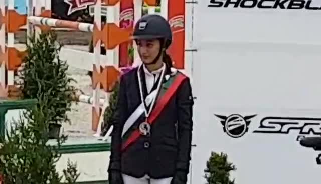 Сияна Базотева е вицешампион на България по конен спорт за 2017 година