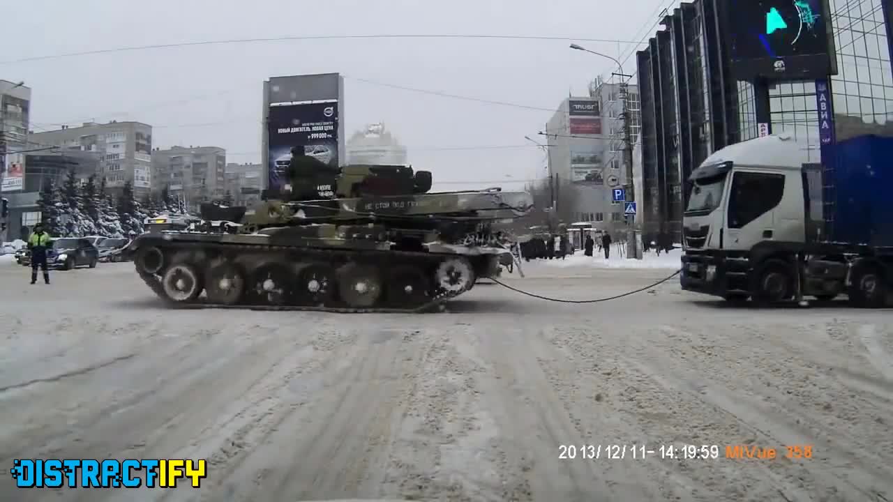Най-смешните и забавни руски клипчета за 2013