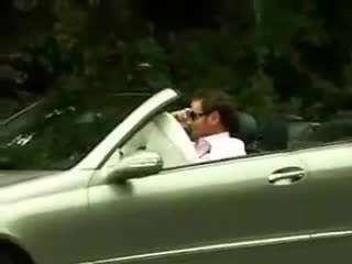 Никога не се заяждайте с Бабките на пешеходните пътеки, за да не ви се случи Това!!!