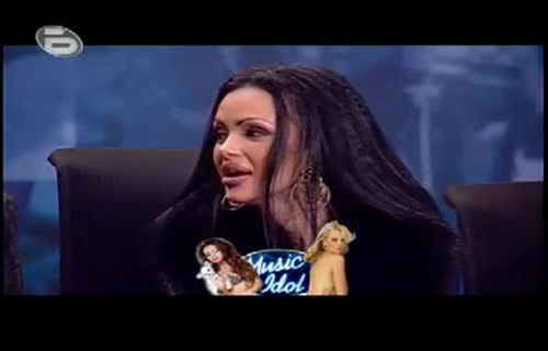 Скандал В Music Idol - Мария И Соня Васи Се Скараха На Кастинга Във Варна 02 . 03.09
