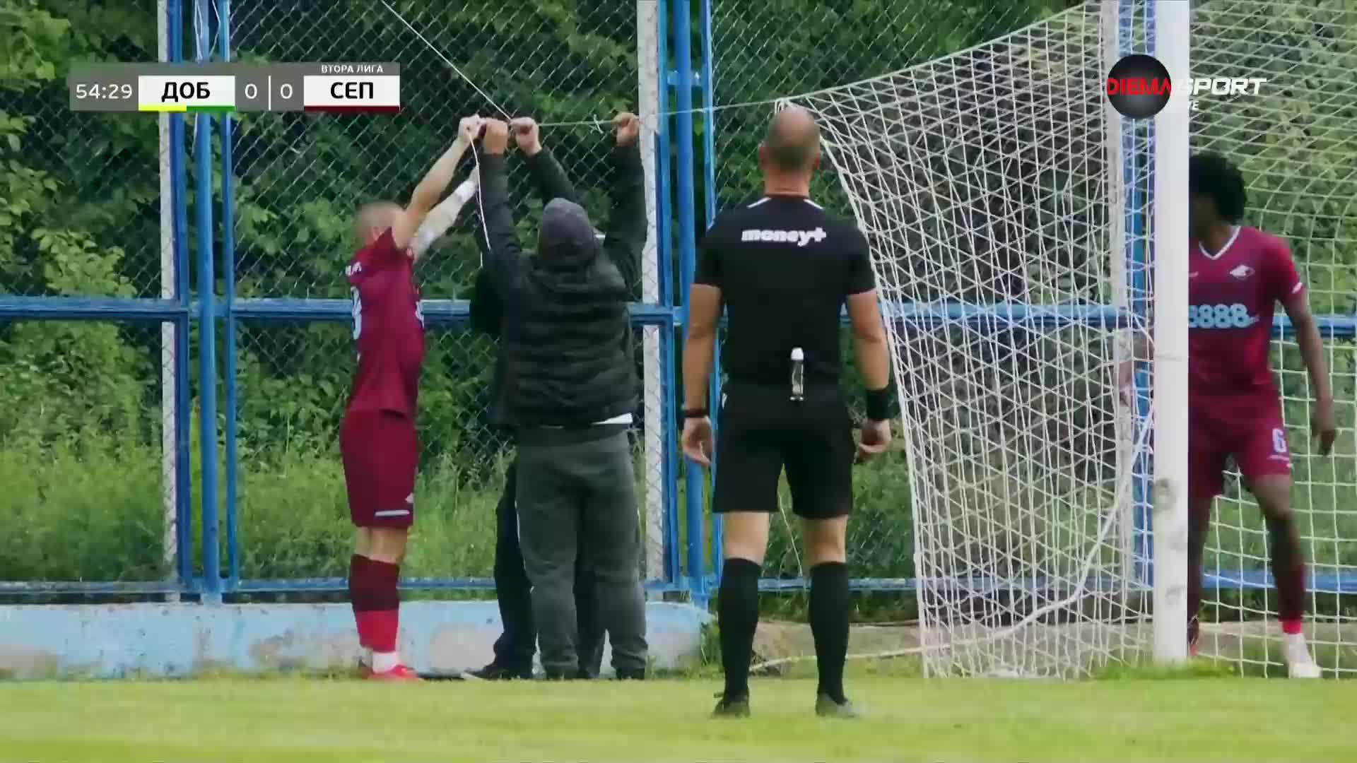 Проблем с мрежата в мача Добруджа - Септември