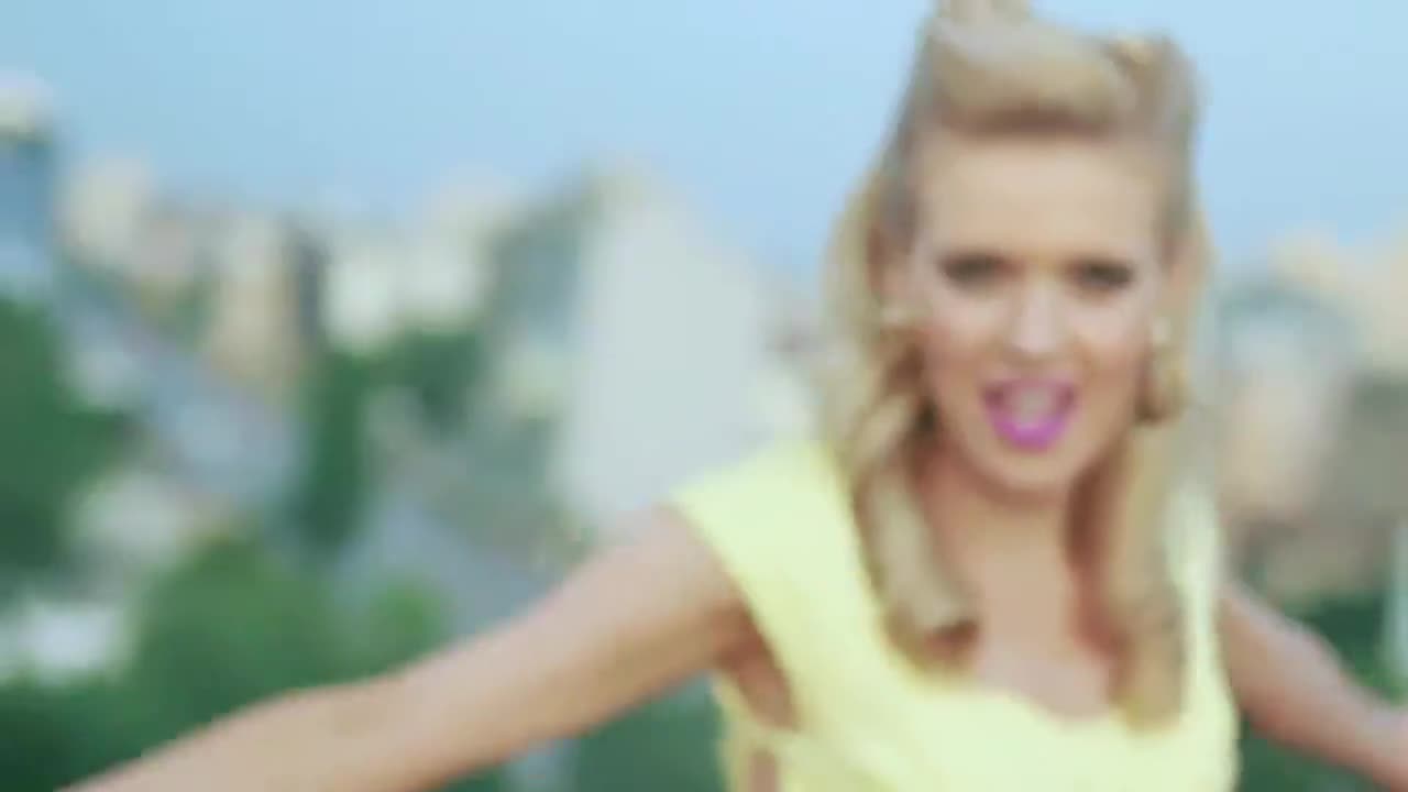 Нели Петкова Просто приятел New 2013 (official Video)