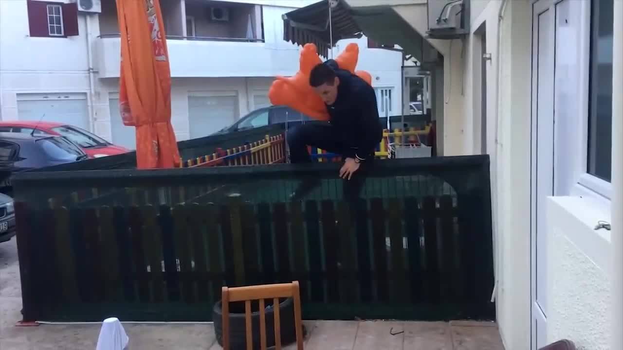 Издънки, изцепки, провали - яките клипове