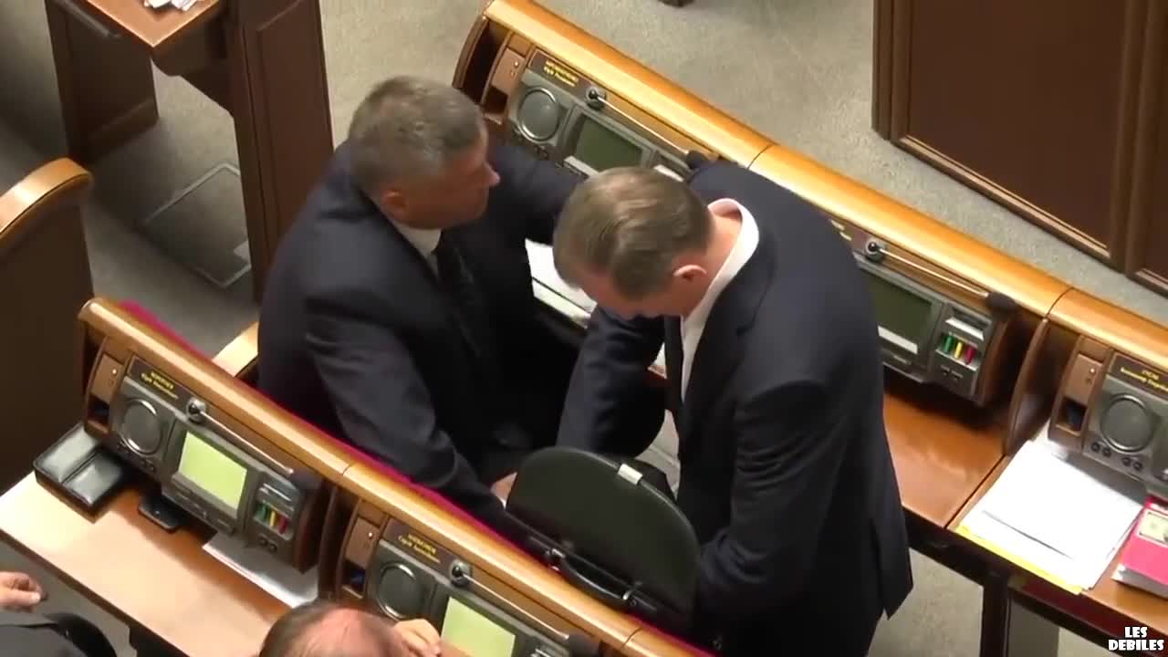 Дилър на дрога в парламента на Украйна