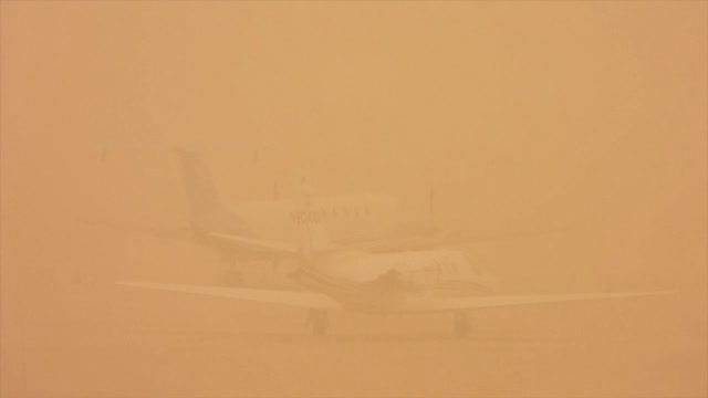 Пясъчна буря затвори летищата на Канарските острови