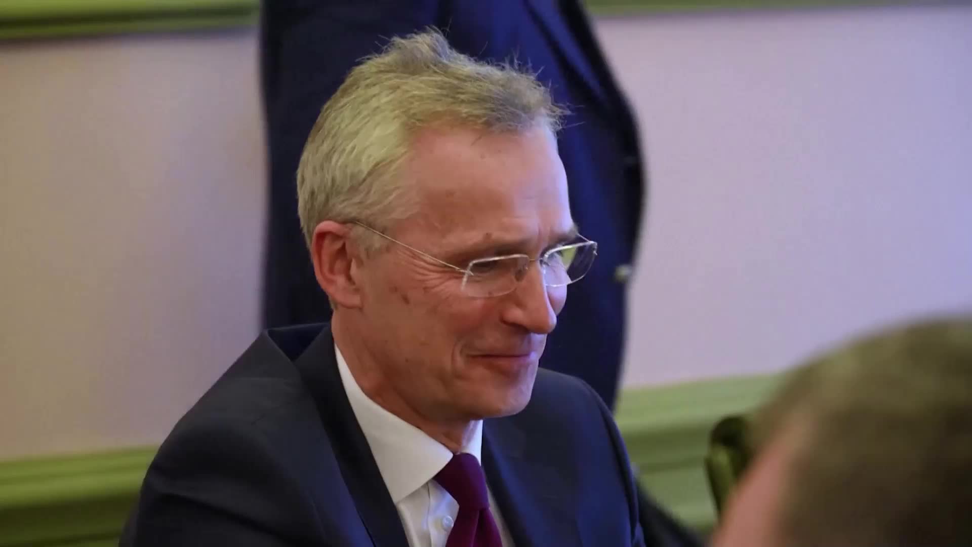 Генералният секретар на НАТО се срещна със Зеленски в Киев (ВИДЕО)