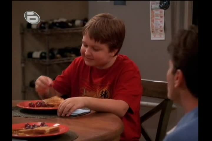 Логиката на едно малко момче - Two and a Half Men