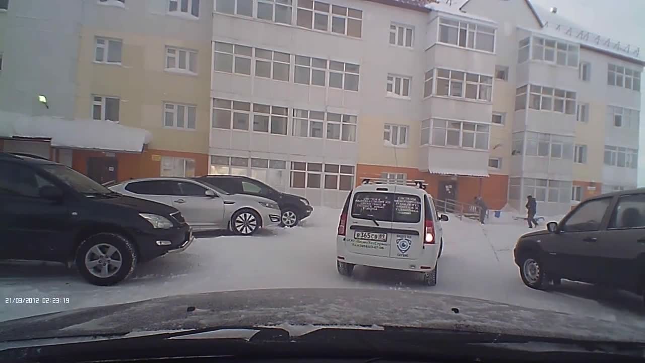 Човек се спасява по чудо