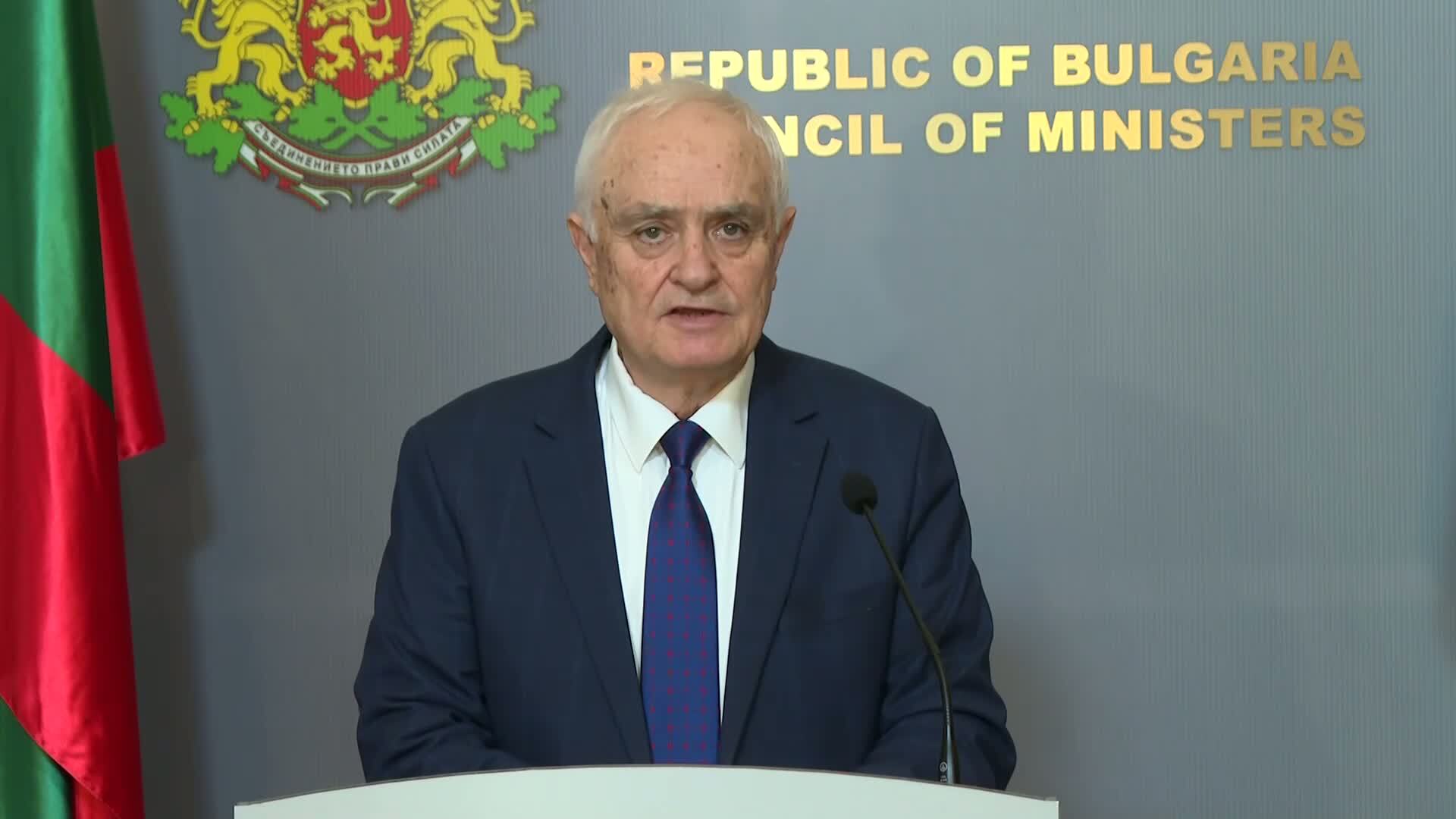 Запрянов: Свикваме спешно заседание на Военното министерство