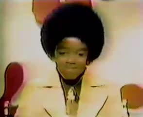 Michael Jackson в Tv игра през 1972 година. Още дете.