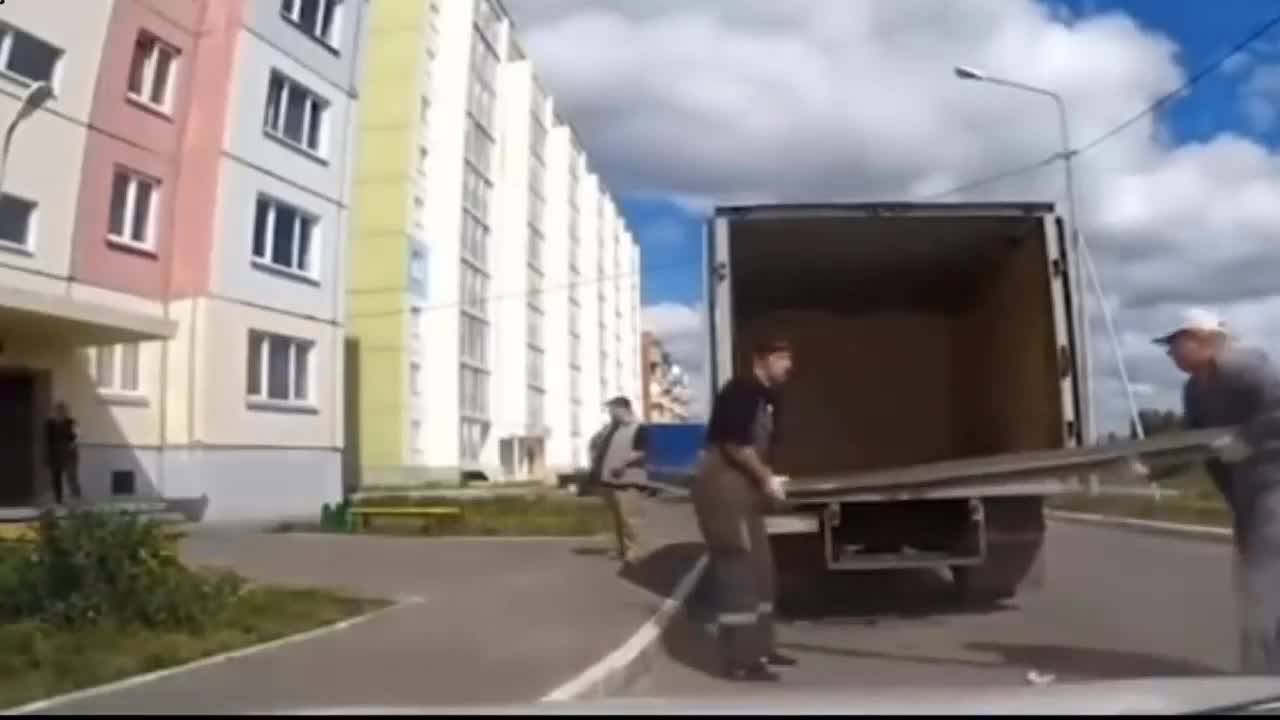 Опитай да не се разсмееш! - Много смях
