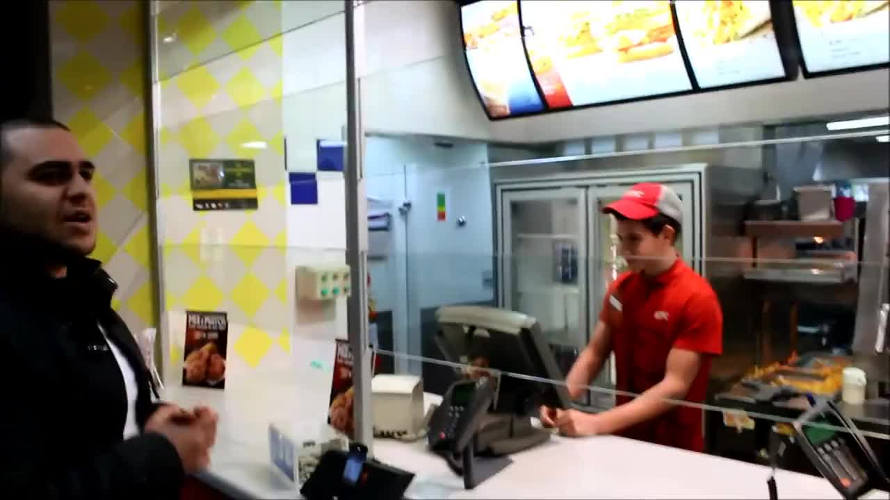 Как да поръчаме в Kfc! Like A Boss!? ( Ft Dizaster )