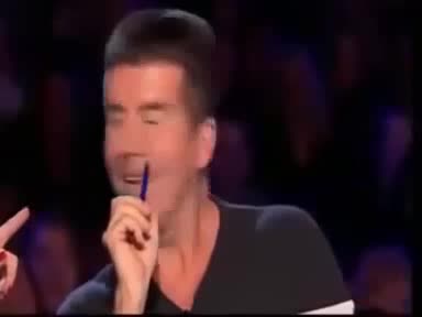 Susan Boyle изумява журито с уникално изпълнение и вдига цялата зала на крака!!!!!!