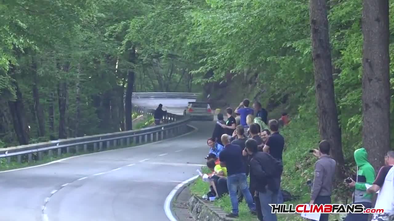 Един напълно "нормален" Volkwagen Golf 2 Rally