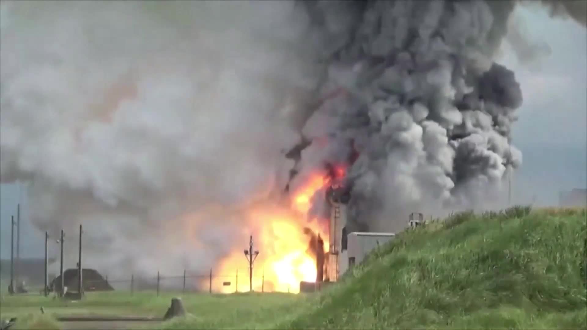 Японска ракета за полети в космоса се взриви при тест