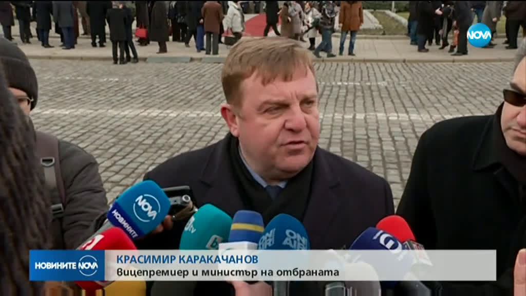 Каракачанов: България има двама офицери в Ирак, обучават иракската армия