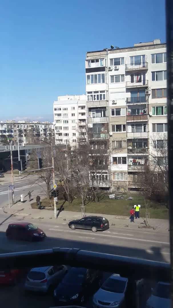 Пълен абсурд