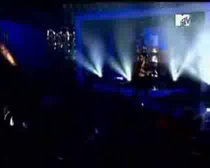 {*NEW*} Rihanna Ft. T.I. - Live Your Life {{MTV Music Awards 2008}}