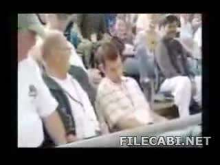 Никога Не Заспивай По Време На Мач