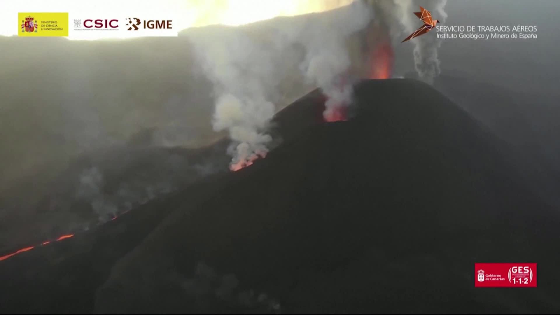 Кадри от дрон показват опустошителната мощ на вулкана, унищожил Ла Палма