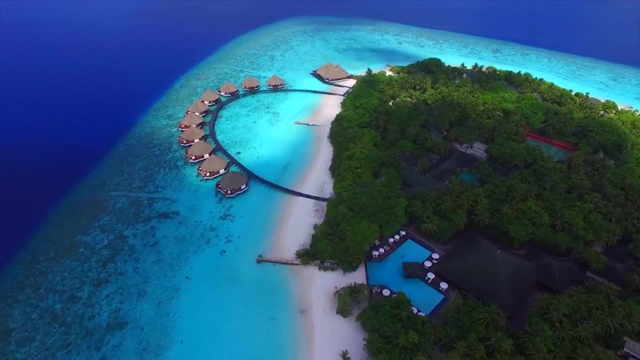 Полет с хидроплан към Малдивските острови ("Без багаж" еп.86 трейлър)
