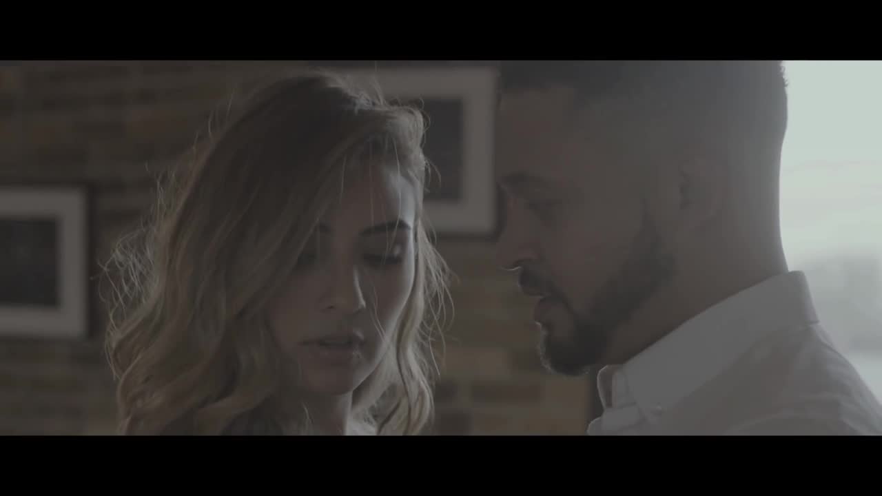 Alx Veliz - Dancing Kizomba ( Spanish Version )