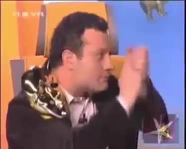 Господари на Ефира слушат Сръбете (sinan Sakic - Pijem na eks)