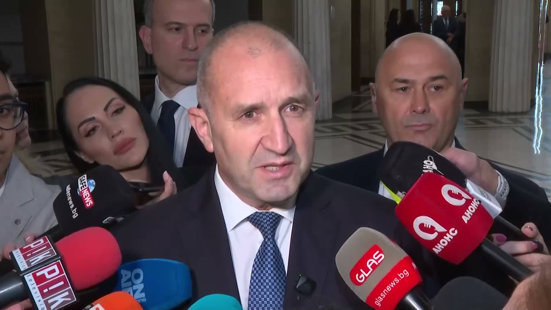 Радев: Финансите на държавата са в катастрофално състояние