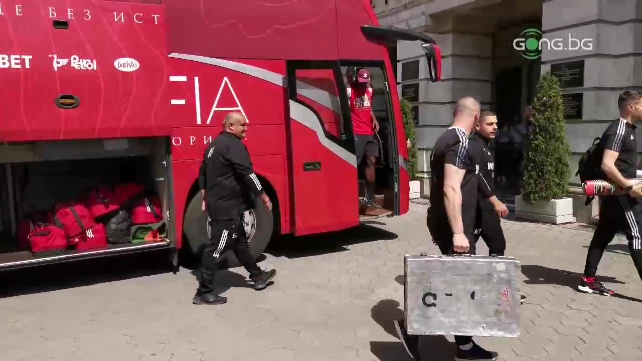 ЦСКА пристигна на Националния стадион