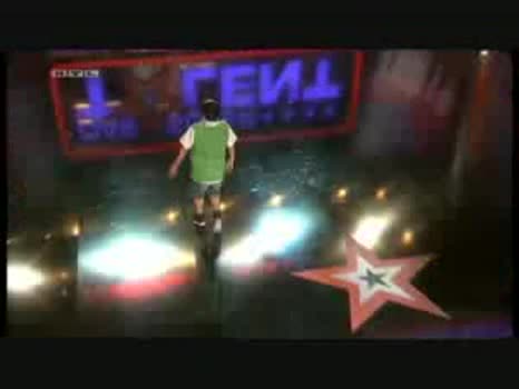 Хлапе Танцува Невероятно - Das Supertalent 2008 Marcel