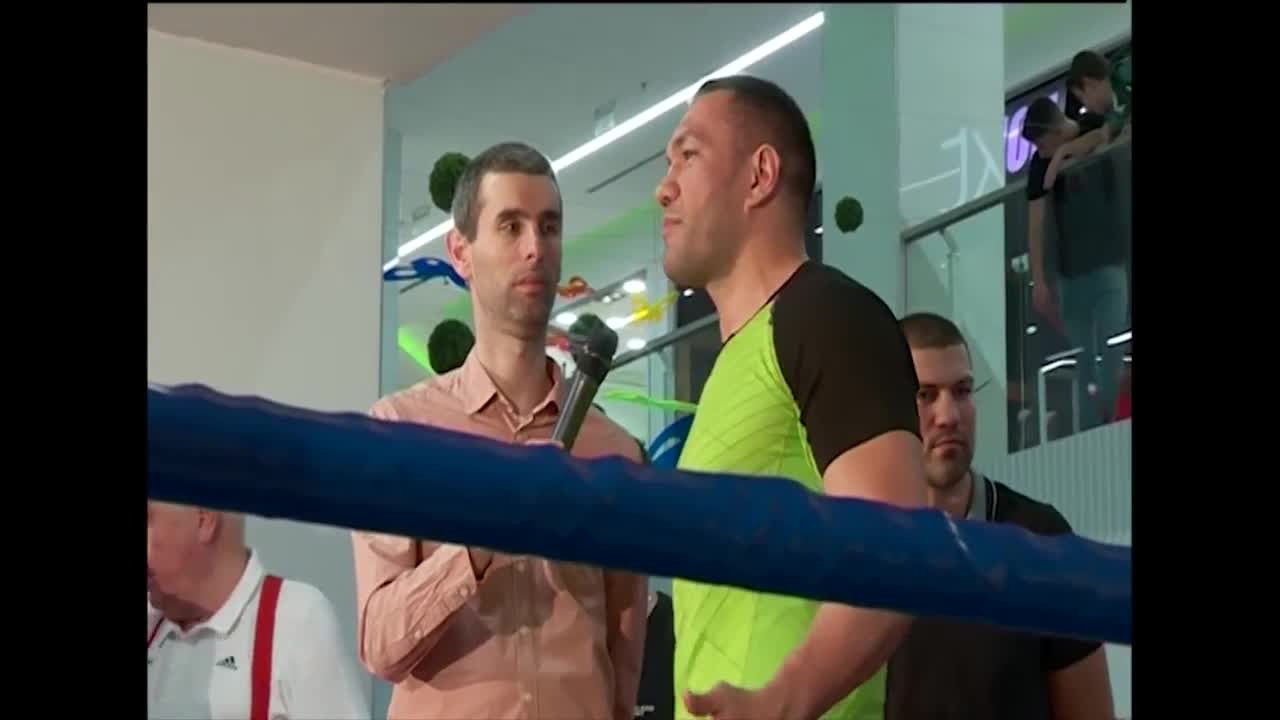 Кобрата: Бог е с мен, аз съм след него