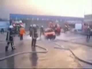 Изумително - Няма Начин Да Не Го Видите