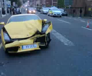 Много кофти катастрофа на Lamborghini Gallardo!