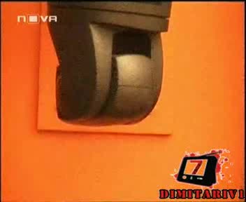 Иванина И Даниела Си Мерят Циците - Big Brother 4