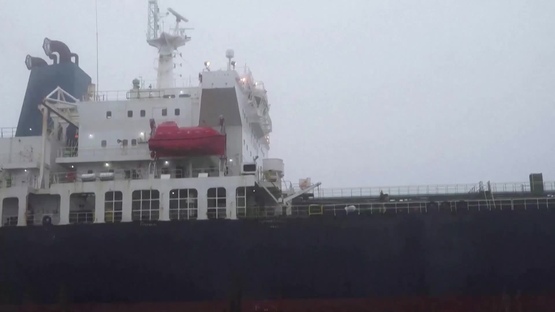 Откриха котва в Балтийско море, която вероятно е причинила прекъсването на подводните кабели