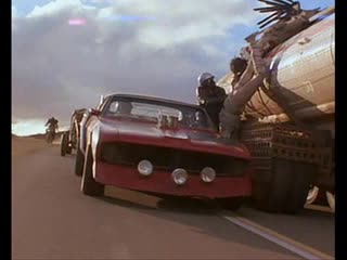 Зверска кола от MAD MAX 2