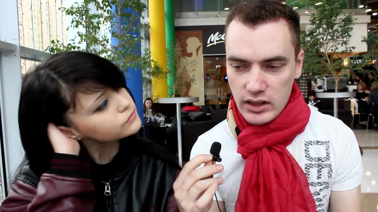 Как да сдобря приятелите си? – Попитайте влогърите