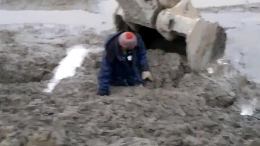 Буквално да те измъкнат от калта ( смях )