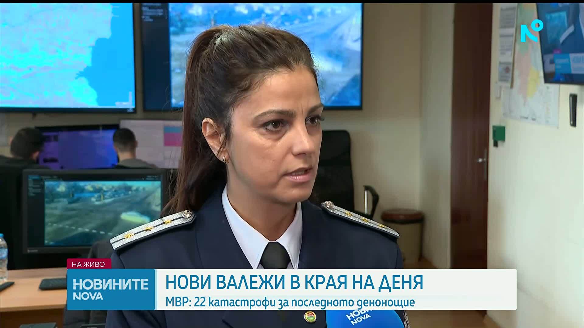 Близо 500 снегорина обработват републиканските пътища